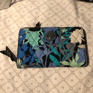 Vera Bradley Turnlock Wallet